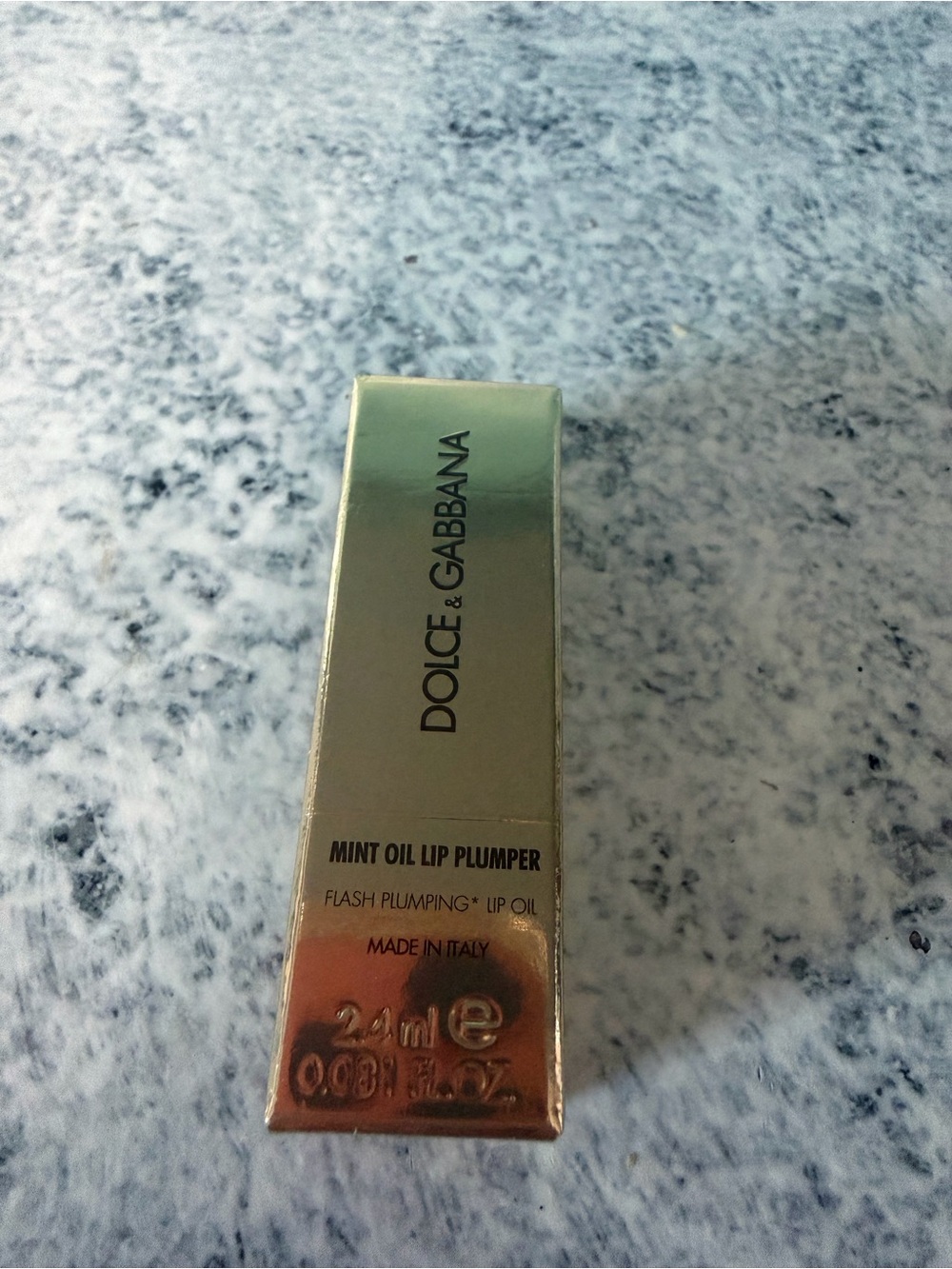 Lip Plumper Product